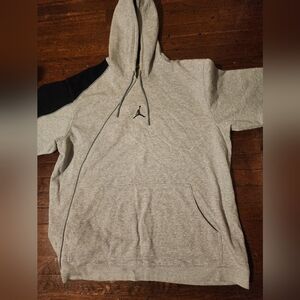Jordan Mens Sz 2XL Gray Black Hoodie